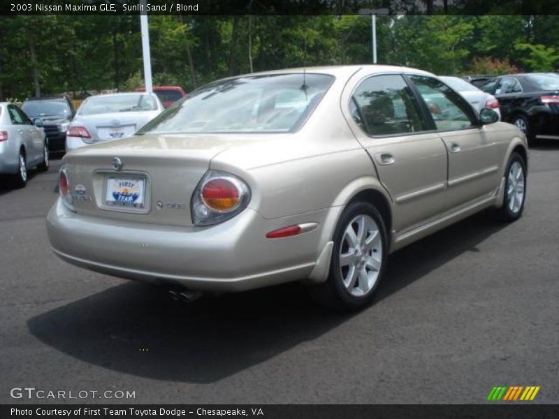 Sunlit Sand / Blond 2003 Nissan Maxima GLE