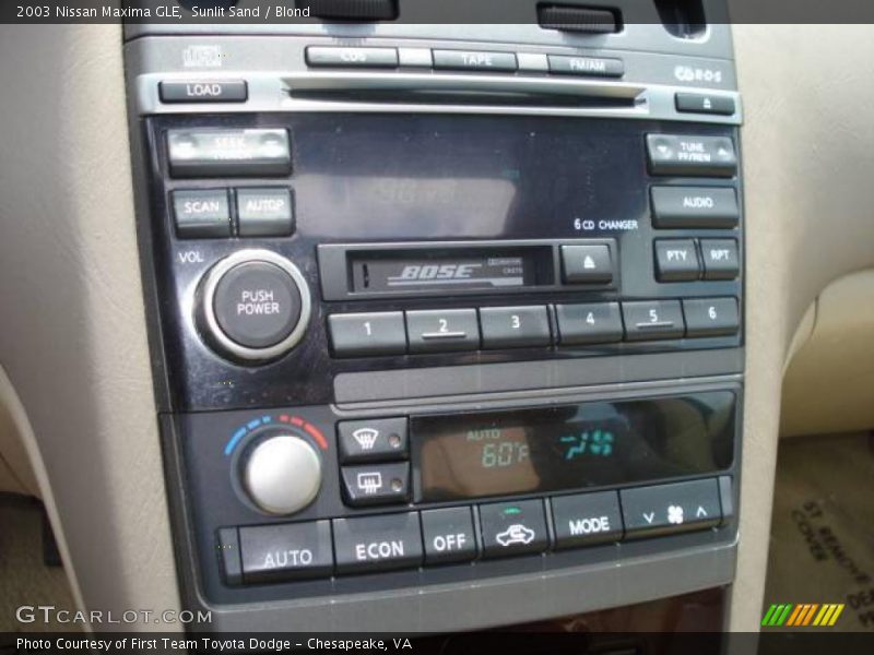 Sunlit Sand / Blond 2003 Nissan Maxima GLE