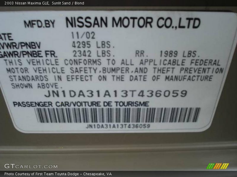Sunlit Sand / Blond 2003 Nissan Maxima GLE