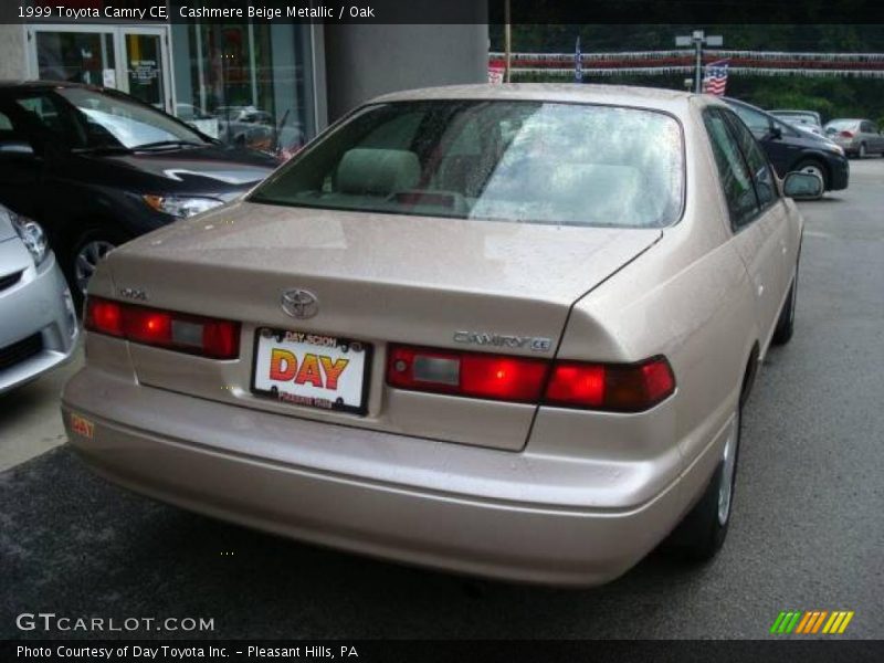 Cashmere Beige Metallic / Oak 1999 Toyota Camry CE