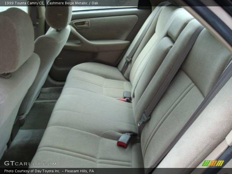 Cashmere Beige Metallic / Oak 1999 Toyota Camry CE