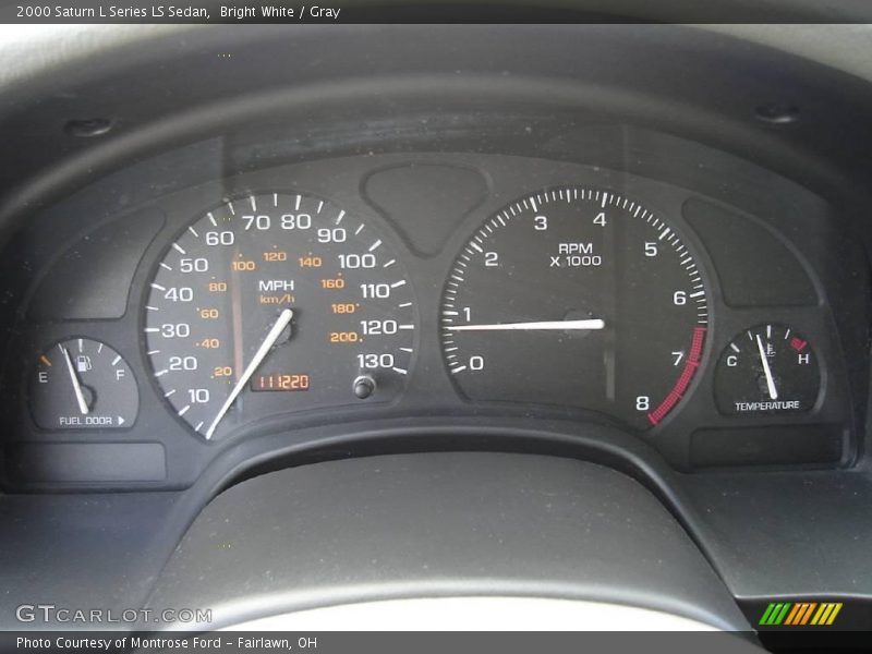 Bright White / Gray 2000 Saturn L Series LS Sedan