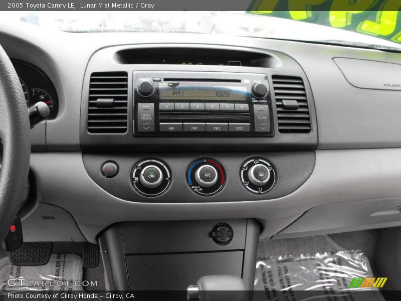 Lunar Mist Metallic / Gray 2005 Toyota Camry LE