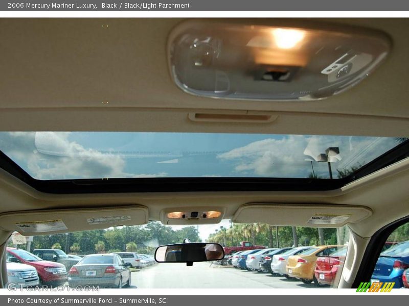 Black / Black/Light Parchment 2006 Mercury Mariner Luxury