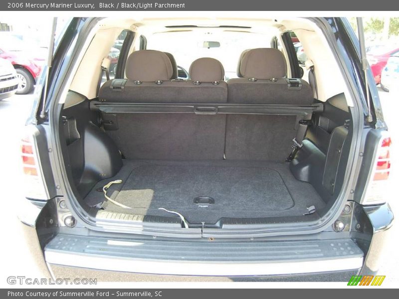 Black / Black/Light Parchment 2006 Mercury Mariner Luxury
