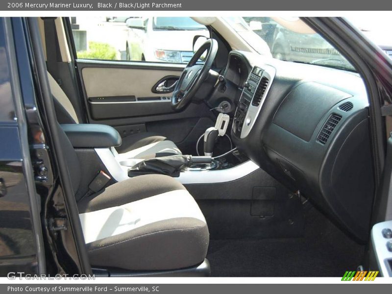Black / Black/Light Parchment 2006 Mercury Mariner Luxury
