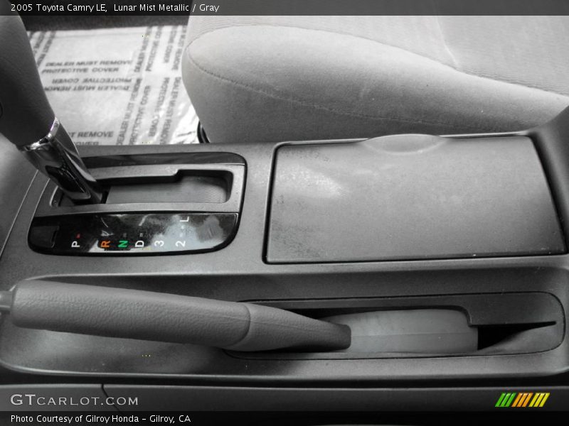 Lunar Mist Metallic / Gray 2005 Toyota Camry LE