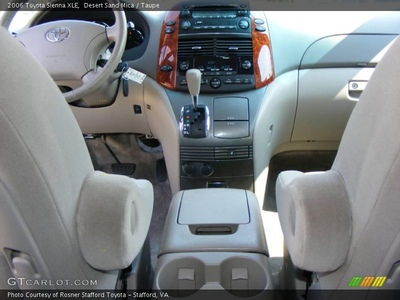 Desert Sand Mica / Taupe 2006 Toyota Sienna XLE