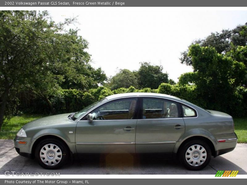 Fresco Green Metallic / Beige 2002 Volkswagen Passat GLS Sedan