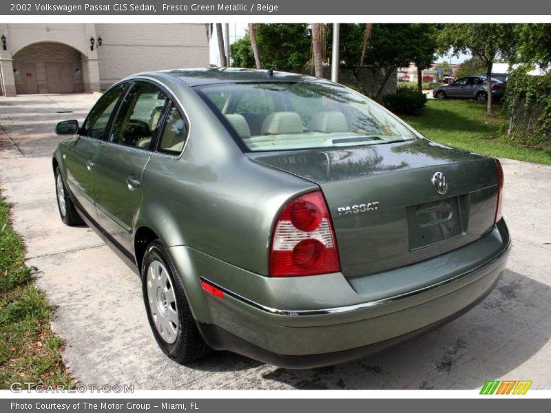Fresco Green Metallic / Beige 2002 Volkswagen Passat GLS Sedan