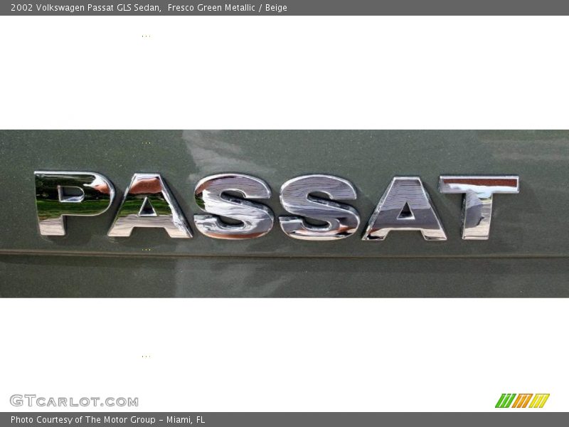 Fresco Green Metallic / Beige 2002 Volkswagen Passat GLS Sedan