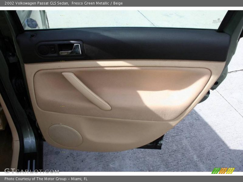 Fresco Green Metallic / Beige 2002 Volkswagen Passat GLS Sedan
