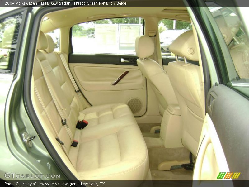 Fresco Green Metallic / Beige 2004 Volkswagen Passat GLX Sedan
