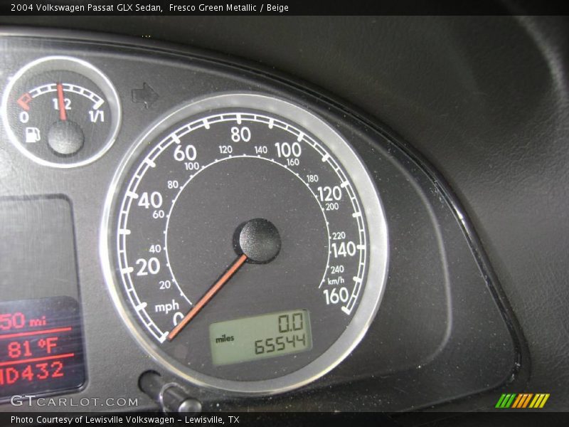 Fresco Green Metallic / Beige 2004 Volkswagen Passat GLX Sedan