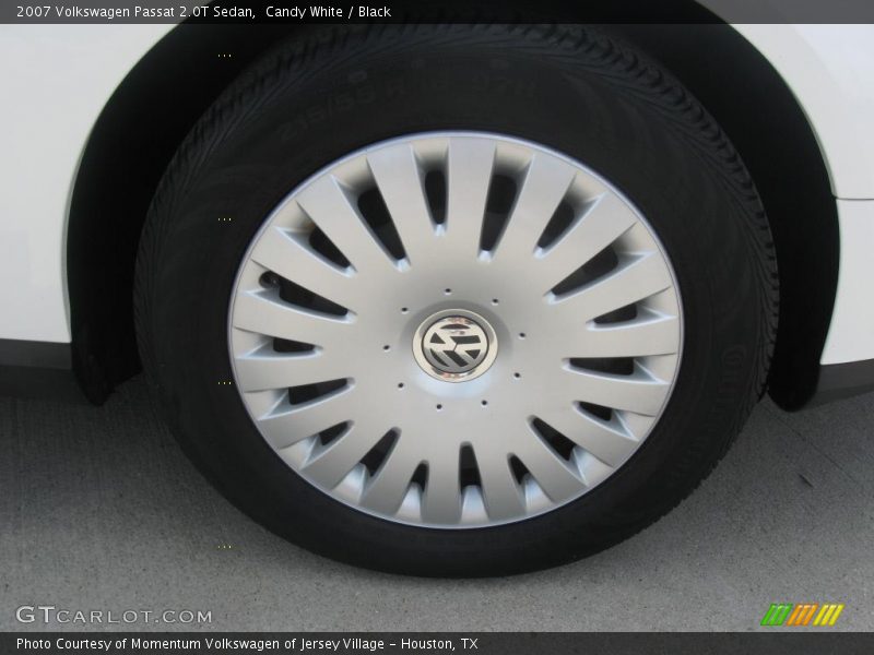 Candy White / Black 2007 Volkswagen Passat 2.0T Sedan