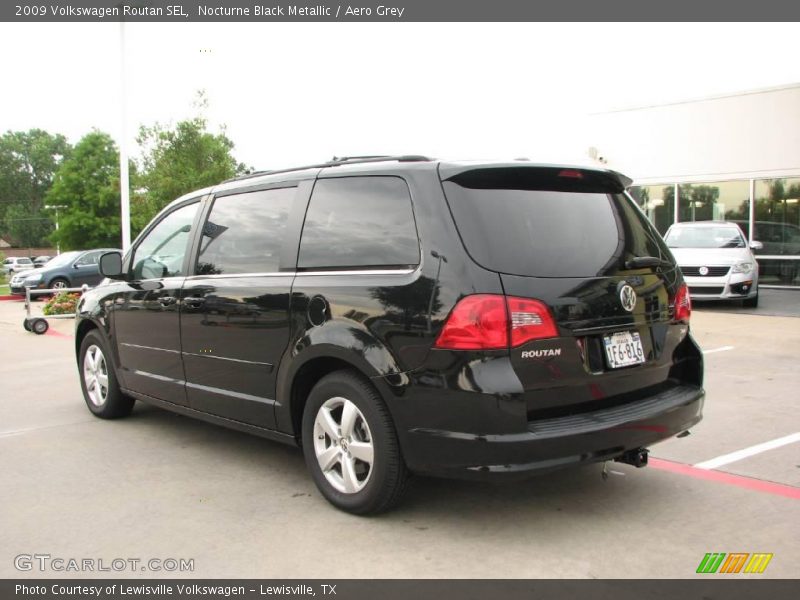 Nocturne Black Metallic / Aero Grey 2009 Volkswagen Routan SEL