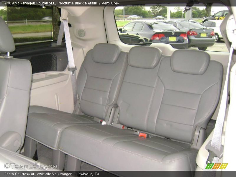 Nocturne Black Metallic / Aero Grey 2009 Volkswagen Routan SEL