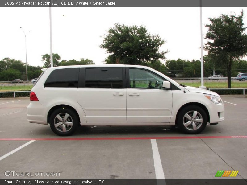 Calla Lilly White / Ceylon Beige 2009 Volkswagen Routan SEL