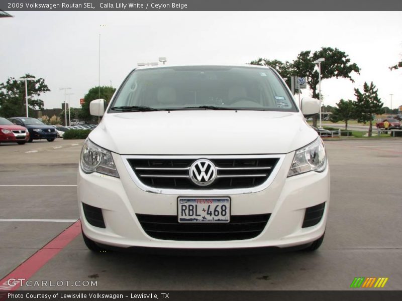 Calla Lilly White / Ceylon Beige 2009 Volkswagen Routan SEL