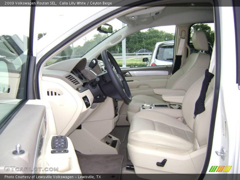 Calla Lilly White / Ceylon Beige 2009 Volkswagen Routan SEL