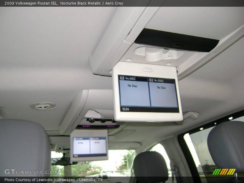 Nocturne Black Metallic / Aero Grey 2009 Volkswagen Routan SEL