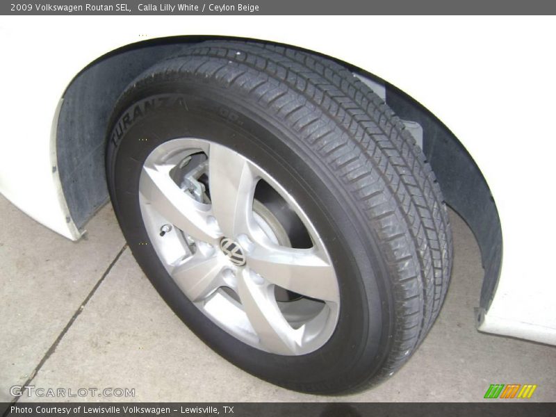 Calla Lilly White / Ceylon Beige 2009 Volkswagen Routan SEL