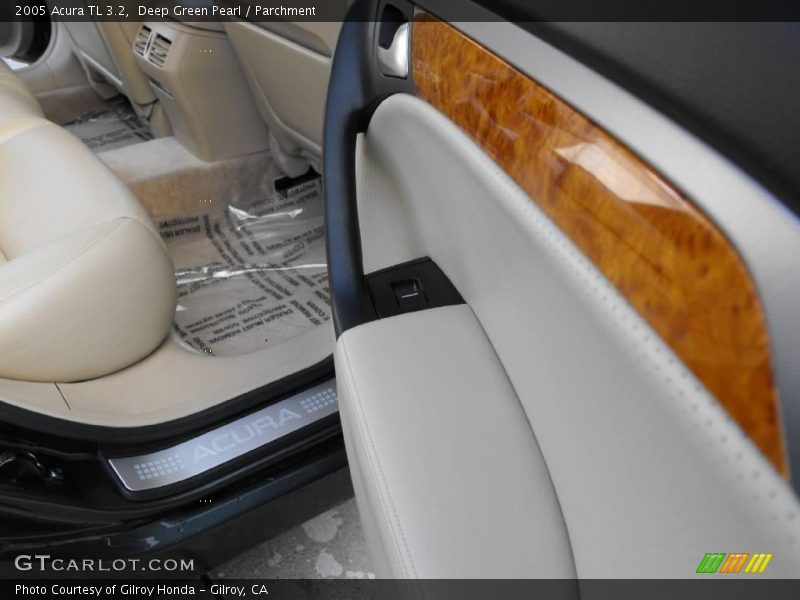 Deep Green Pearl / Parchment 2005 Acura TL 3.2