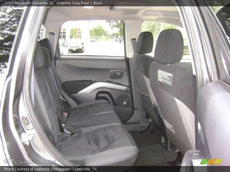 Graphite Gray Pearl / Black 2007 Mitsubishi Outlander LS