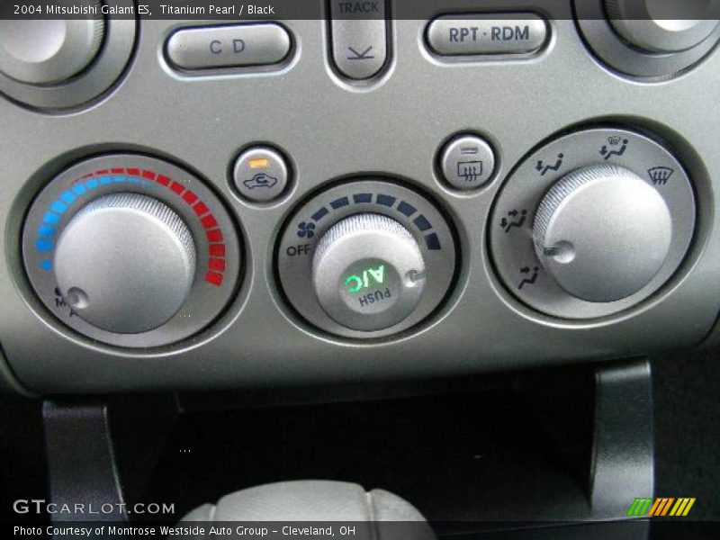 Titanium Pearl / Black 2004 Mitsubishi Galant ES