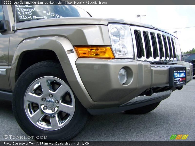 Light Khaki Metallic / Saddle Brown 2006 Jeep Commander Limited 4x4