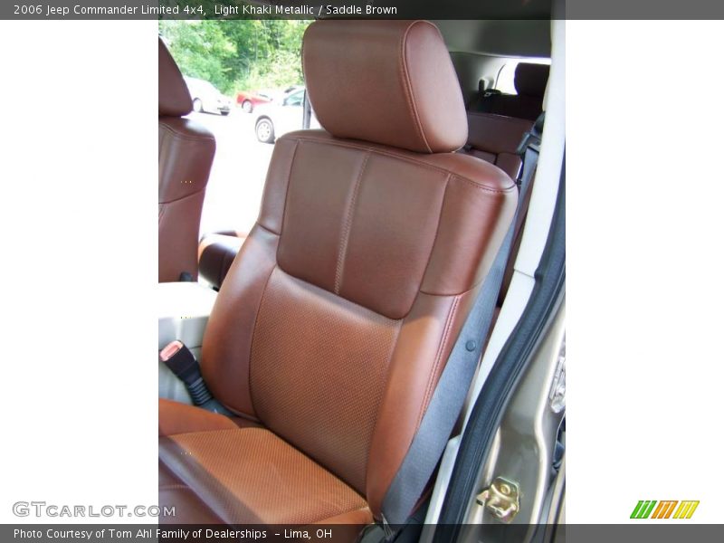 Light Khaki Metallic / Saddle Brown 2006 Jeep Commander Limited 4x4