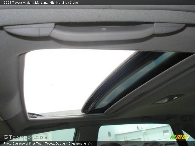 Lunar Mist Metallic / Stone 2003 Toyota Avalon XLS
