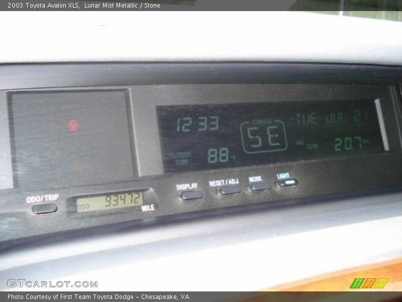 Lunar Mist Metallic / Stone 2003 Toyota Avalon XLS