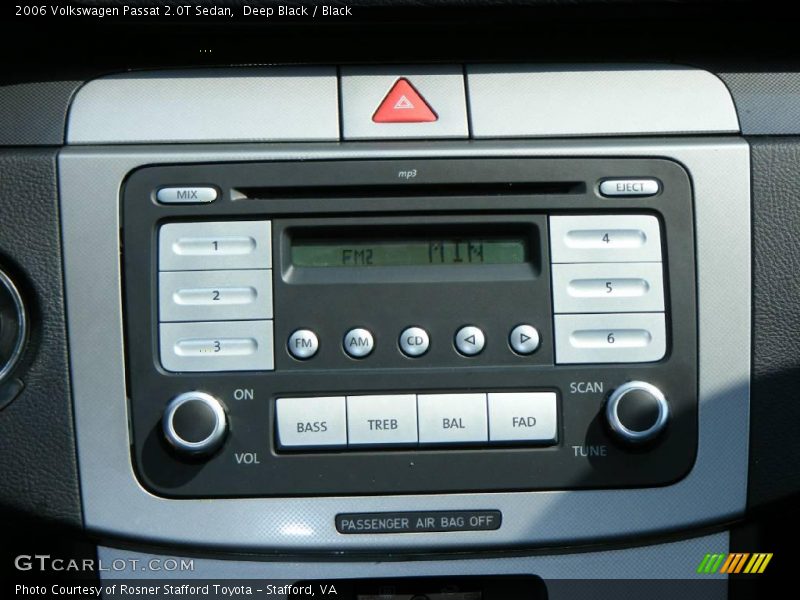 Deep Black / Black 2006 Volkswagen Passat 2.0T Sedan