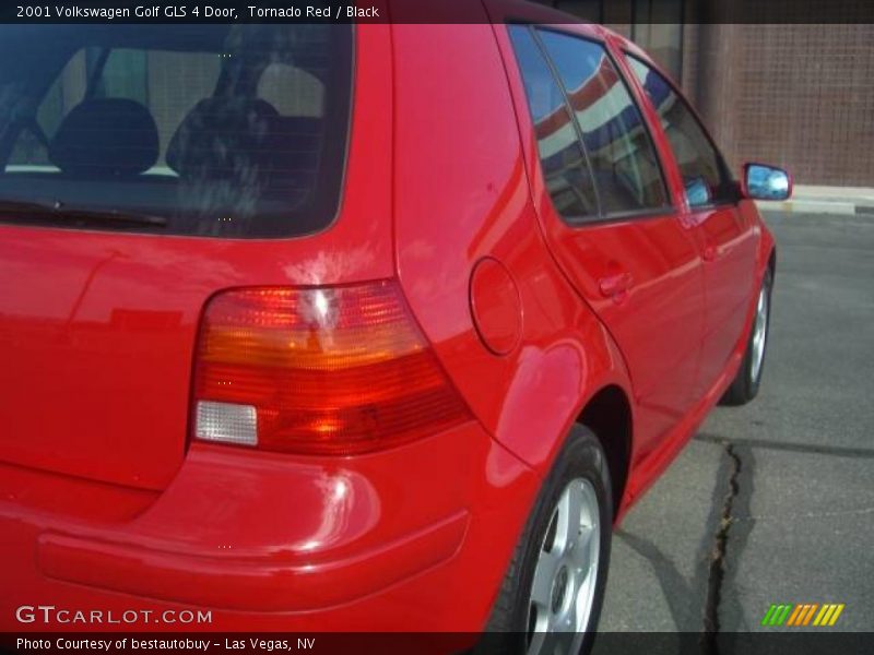 Tornado Red / Black 2001 Volkswagen Golf GLS 4 Door