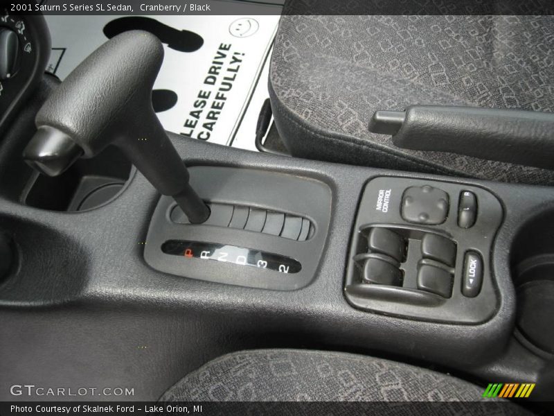 Cranberry / Black 2001 Saturn S Series SL Sedan