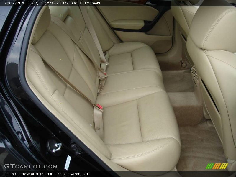 Nighthawk Black Pearl / Parchment 2006 Acura TL 3.2