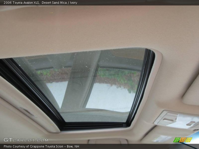 Desert Sand Mica / Ivory 2006 Toyota Avalon XLS