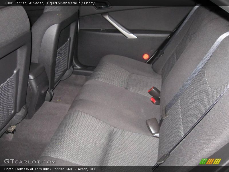 Liquid Silver Metallic / Ebony 2006 Pontiac G6 Sedan