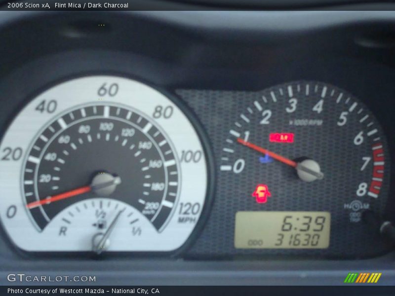 Flint Mica / Dark Charcoal 2006 Scion xA
