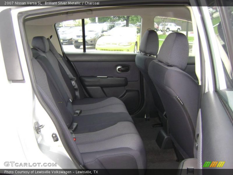 Brilliant Silver Metallic / Charcoal 2007 Nissan Versa SL