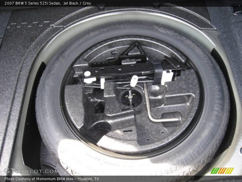 Jet Black / Grey 2007 BMW 5 Series 525i Sedan