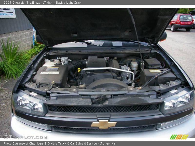 Black / Light Gray 2005 Chevrolet TrailBlazer LT 4x4