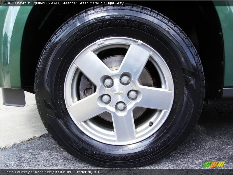 Meander Green Metallic / Light Gray 2005 Chevrolet Equinox LS AWD