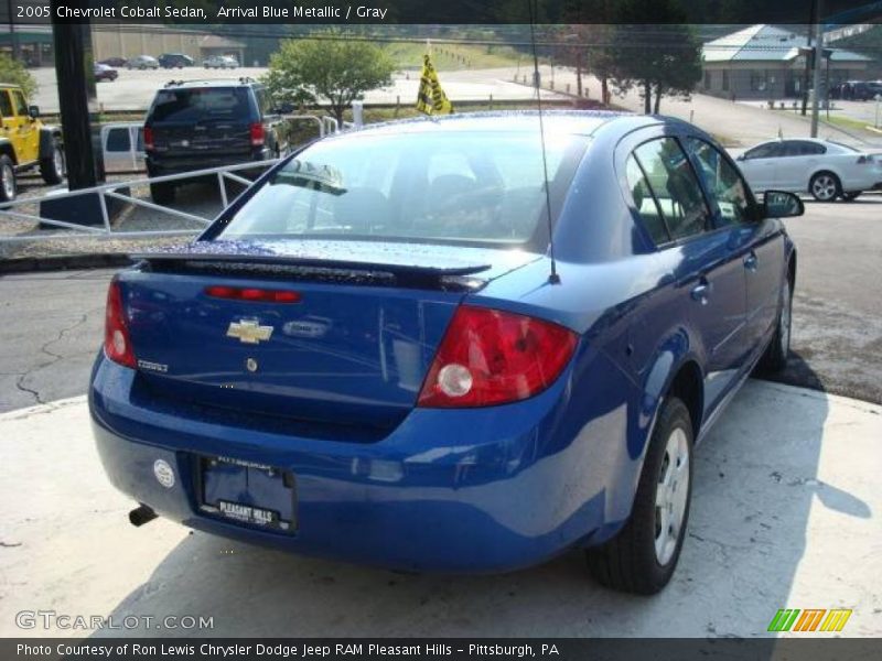 Arrival Blue Metallic / Gray 2005 Chevrolet Cobalt Sedan