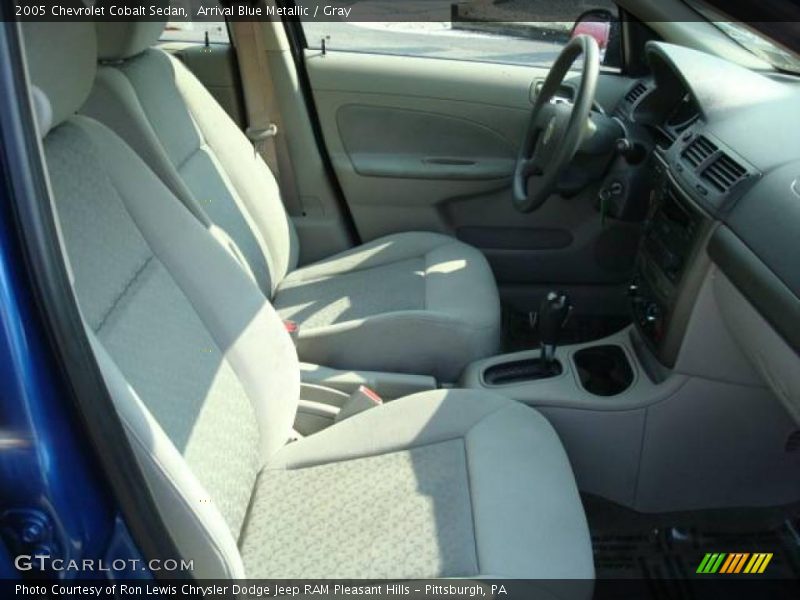 Arrival Blue Metallic / Gray 2005 Chevrolet Cobalt Sedan