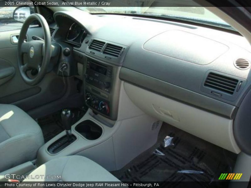 Arrival Blue Metallic / Gray 2005 Chevrolet Cobalt Sedan