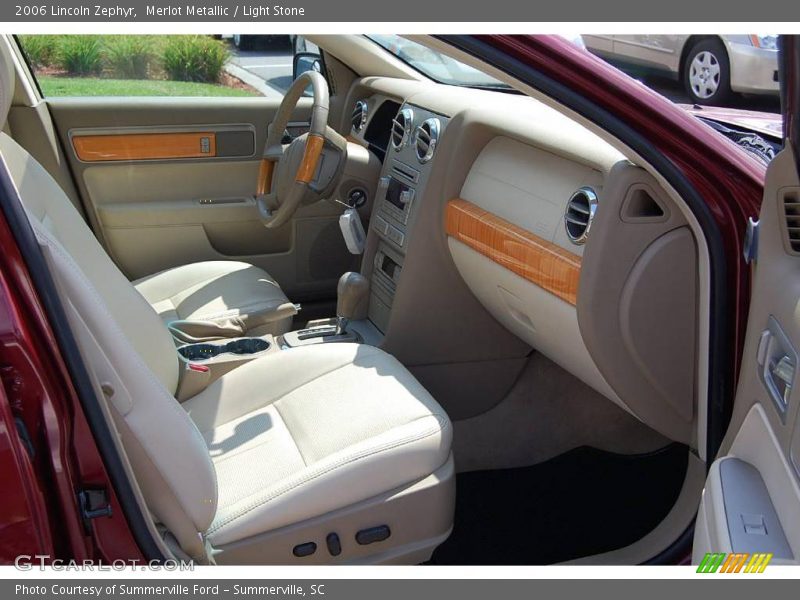 Merlot Metallic / Light Stone 2006 Lincoln Zephyr