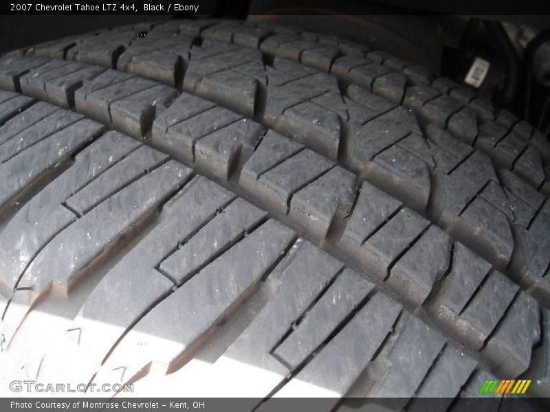Black / Ebony 2007 Chevrolet Tahoe LTZ 4x4