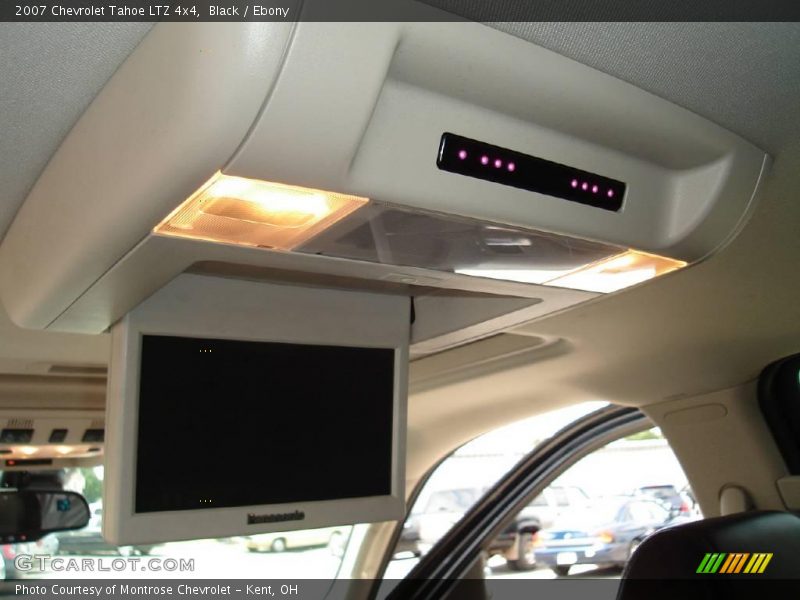 Black / Ebony 2007 Chevrolet Tahoe LTZ 4x4